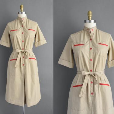 vintage 1980s | Comfortable Beige &amp; Red Short Sleeve Red Zipper Cotton Day Dress | Medium | 80s dress 
