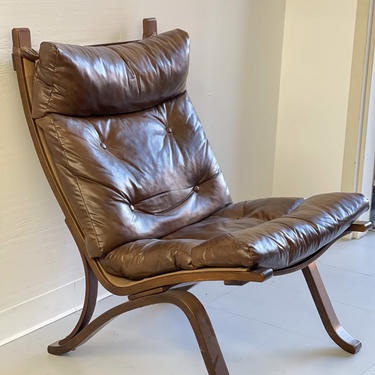 Vintage Mid Century Modern Danish Style Sofa Chairs 