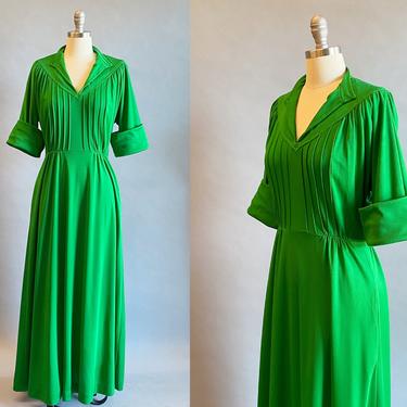 1970's Maxi Dress / 70's S Howard Hirsh Dress / Kelly Green Dress  / Size Small 