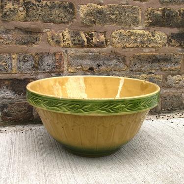 Antique Hull Pottery Stoneware Mixing Bowl Gothic Arches Cream and Green Ohio ca 1910s - Hull Stoneware - Antique Pottery - Cathedral Window 