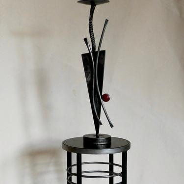 Memphis Style Wrought Iron Abstract Candle Pillar