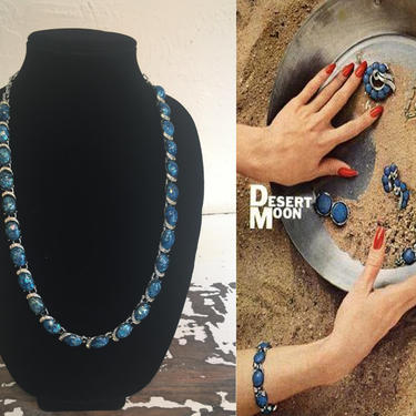 Beneath the Desert Moon - Vintage 1950s Coro© Turquoise Teal Blue Confetti Long Necklace 