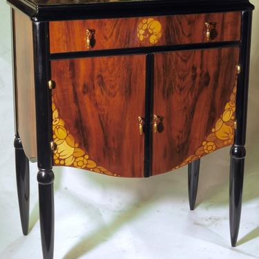 Paul Iribe pair of small cabinets (#1121)