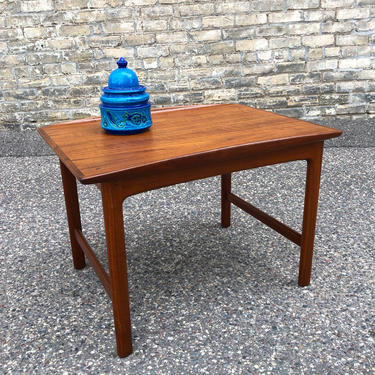 Folke Ohlsson For Dux Accent Table 