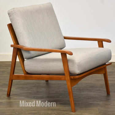 Mid Century Modern Grey Lounge Chair 