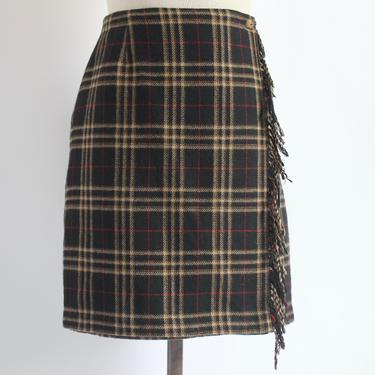 Retro Wool Blend Plaid Skirt Black Tan and Red Large 
