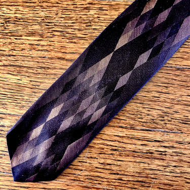 1950s  Iridescent Black And Copper Silk Harlequin / Diamond Pattern Tie 