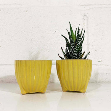 Vintage Yellow McCoy Style Planters Pair Set of 2 Art Deco Small Ceramic Pottery Bowl Pot Mid-Century Mustard Gold Sunshine Butter USA Made 