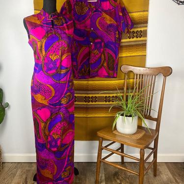 Vintage 1960s/70s Liberty His & Hers Matching Hawaiian Dress and Hawaiian Shirt “Love” Mod Print 