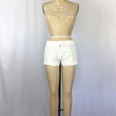 Vintage 60s shorts | Vintage white cotton lace short shorts | 1960s Mary Quant hip hugger shorts 