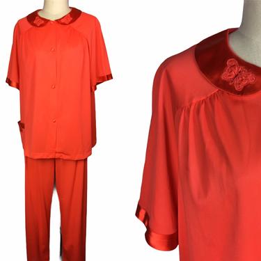 1960s Tomato Red Vanity Fair Butterfly Design Pajama Set with Top and Pants 60s Loungewear 60's Sleepwear Women's Vintage Size M/L 