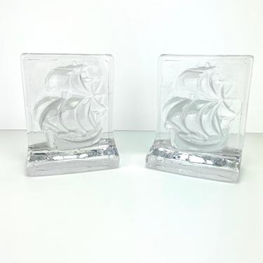 Vintage Heavy Clear Art Glass Ships Nautical Bookends Mid Century Modern 