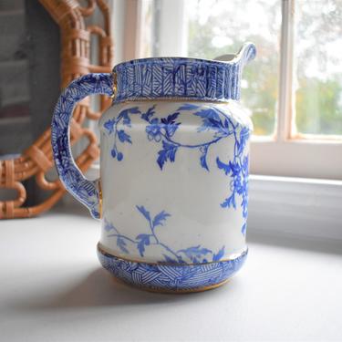 Ceramic Pitcher or Vase w/ Delft-style Imagery and Gilding 36 oz 