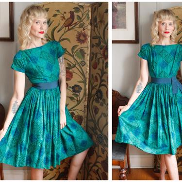1950s Dress // Jewel Pattern Henley Jrs Cotton Dress // vintage 50s dress 