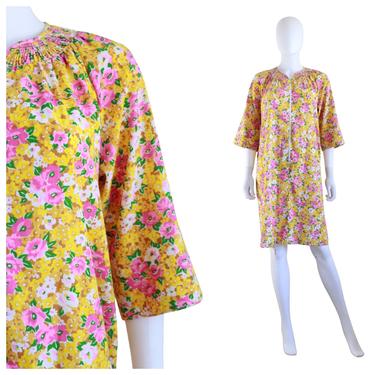 1960s Yellow & Pink Floral Zip Front Smock Dress - 60s Pink and Yellow Housedress - Vintage Zip Front House Dress - Smock Dress | Size Large 