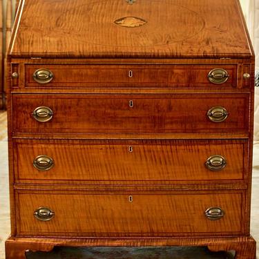 Slant Front Desk in Tiger Maple with Shell Inlay, Ohio Circa 1800