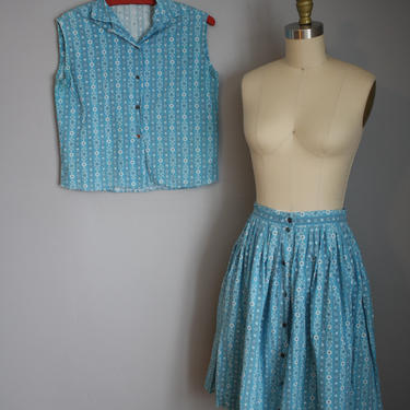 1950's Patio Two Piece Set // Blue Dutch Style Pattern // Small to Medium 