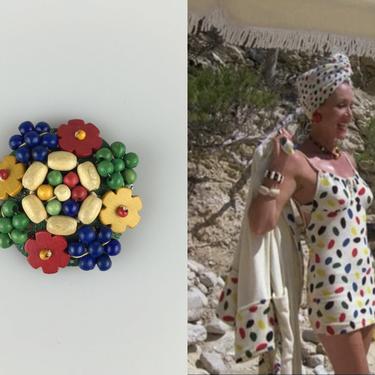 Arlena Vacations In Colour - Vintage 1930s 1940s Prime Colours Wooden Floral Wreath Brooch 