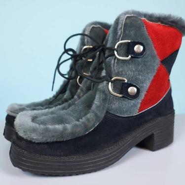 60s mod winter boots. Suede & faux fur lace-up block heels. Harlequin diamond-shape patchwork. Silver, red, black. (Size 6/37) 