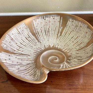 Mid Century Ceramic Gold and Cream Nautilus Design Decorative Bowl 