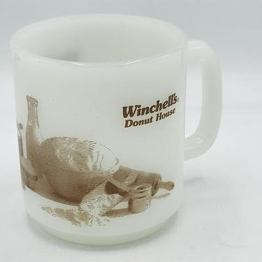 Vintage 70's Winchell's Donut House Mug- Glasbake Milk Glass- Nice Condition 