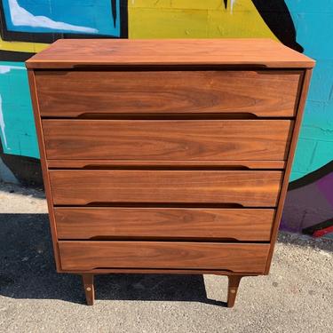 Mid Century Chest Of Drawers By Stanley