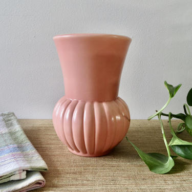 Vintage Vase - Red Wing Pottery - Red Wing Vase - Red Wing USA 779 Vase - Matte Finish - Pink Coral Yellow 