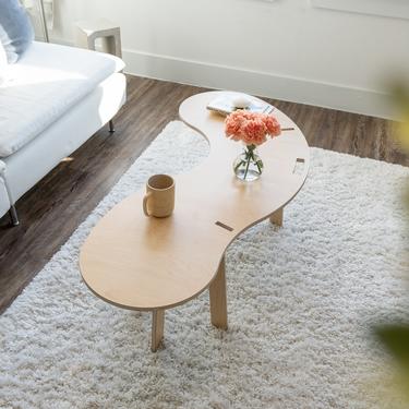 Squiggle Coffee Table *with optional side table 