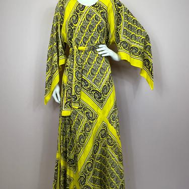 Vtg 1970s lightweight cotton yellow bandana print maxi dress 