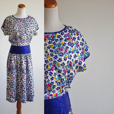 Vintage Silk Dress, Spring 80s Floral Dress, Cobalt Blue Short Sleeve Dolman Dress, Cummerbund Waist Dress, Petite Medium 