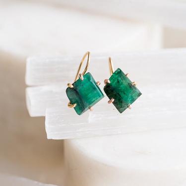 14KT-18KT Gold Brazilian Emerald Hook Earrings