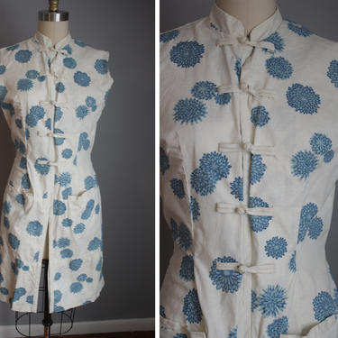 1960's Sydney of Honolulu Dress // Blue Mums // Small 