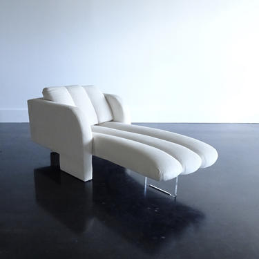 Kagan white chaise lounge 