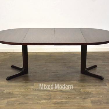 Danish Rosewood Extendable Dining Table 