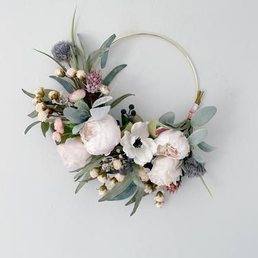 Modern Peony and Soft Greens wreath, Spring hoop wreath, Faux dried flowers wreath, Mother's Day gift, Minimalist spring decor 