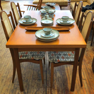 Expandable Danish Teak Dining Table 