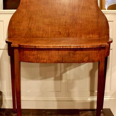 Country Hepplewhite Demilune Card Table in Tiger Maple, Circa 1800