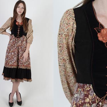 Young Edwardian Dress / Autumn Tiny Floral Calico Dress /  Vintage 70s Black Velvet Corset / Embroidered Flowers By Arpeja Midi Mini Size 9 