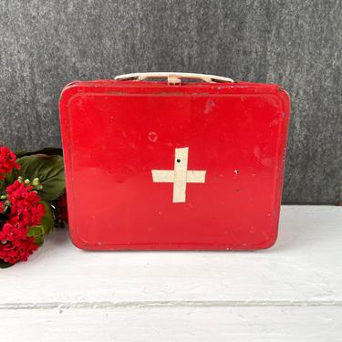 First Aid kit container made from a lunch box - vintage 1970s make do 