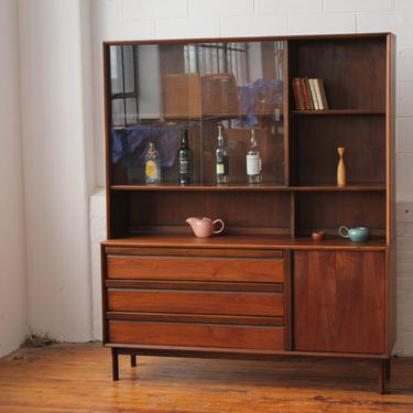 Restored Two-Piece MCM Walnut Credenza and Display Hutch 