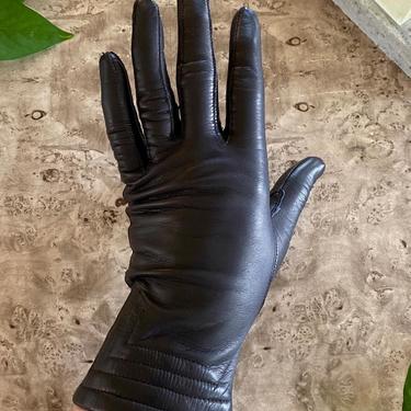 60s Quilted Black Leather Gloves