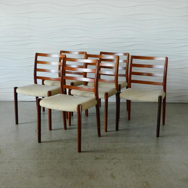 HA-C8242 Set of Six Rosewood Moller Chairs Model 85