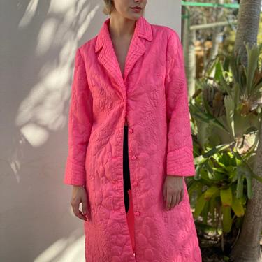 1960's Quilted House Coat Hostess Gown / Hot Pink Sixties Floral Pattern Quilt Jacket / Sexy Housewife /  Evening Gown  House Coat 