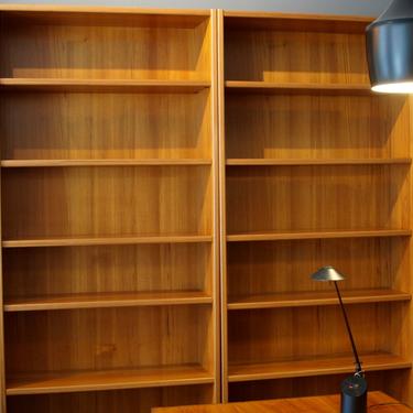 Poul Hundevad – Mid Century Modern Bookcase Made in Denmark