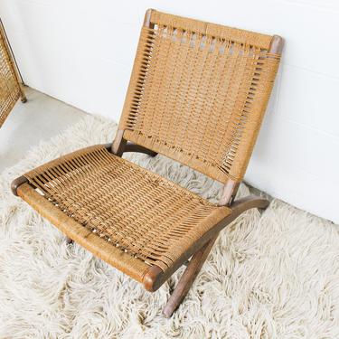 Hans Wegner Style Authentic Midcentury Modern Wood Folding Chair - Made in Yugoslavia 