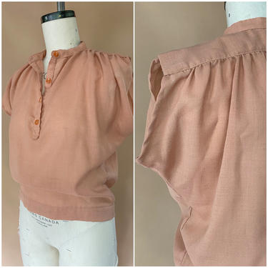 80s Vtg Desert Clay Pintuck Cap Sleeve Blouse // 1980s Thin Peach Pullover Henley Shirt // Pretty Pastel Top // Medium - Large 
