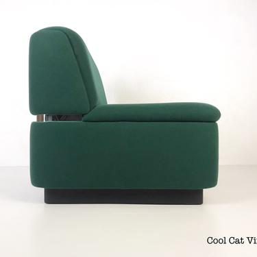 Postmodern Modular Slipper Chair by Thonet Industries’ of York, Pa - *Please see notes on shipping before you purchase. 