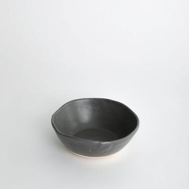 Charcoal Shino Porridge Bowl, Stoneware Bowl, Ceramic Bowl, Dinnerware, Grey 
