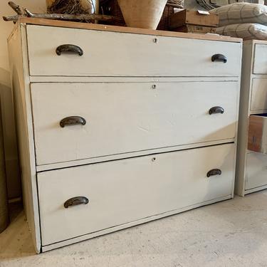 Vintage Painted 3-Drawer Chest