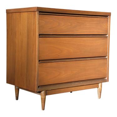 Vintage Mid Century Modern Walnut Dresser Chest of Drawers Bureau Server